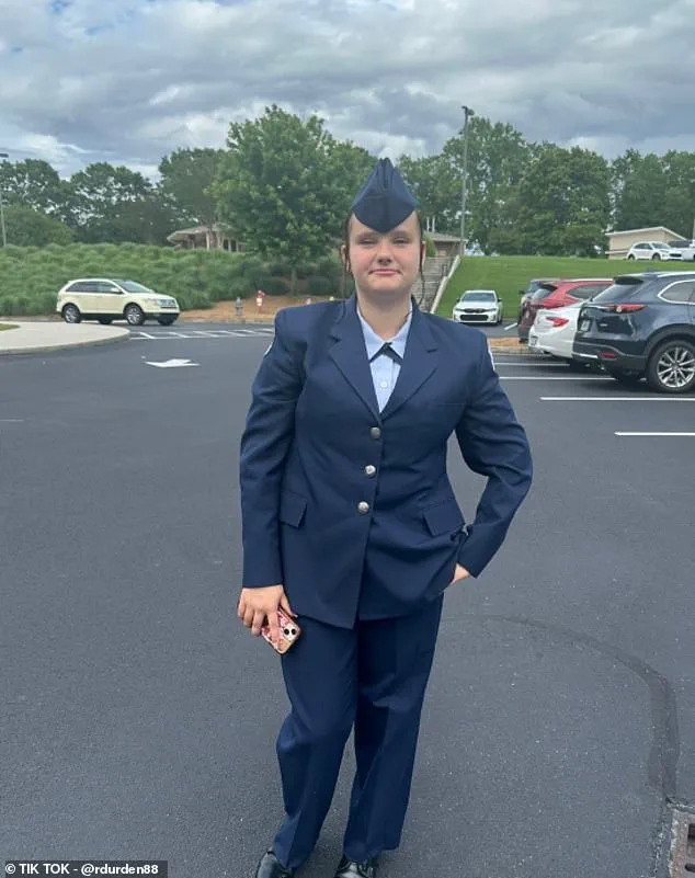 Tragedy Strikes Piedmont, Alabama: Teenager's Sudden Collapse on Christmas Day Shocks Community