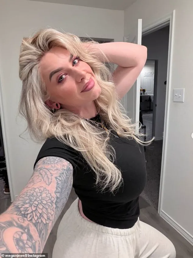 Texas Woman's Viral Flight Incident Sparks Debate on Online Monetization and Public Shaming, Leading to Unexpected Financial Gain