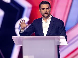 Tucker Carlson’s White House Meeting with Trump Exposes Deepening Fractures in MAGA Movement, as Conservatives Split Over Ideological Divide: 'A Friendly Exchange' with Rubio Draws Both Admiration and Condemnation