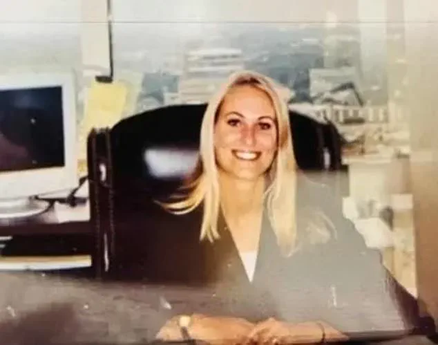 Inquest Hears Woman Died on UK-Bound Flight After Falling Asleep on Mother's Shoulder