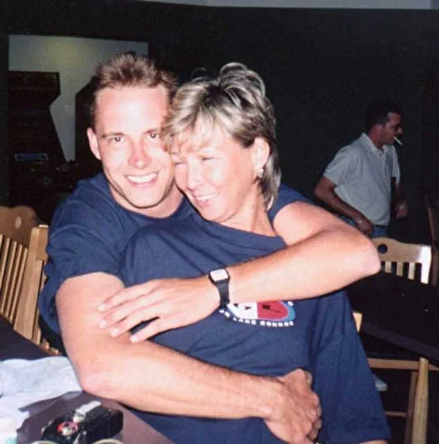 First Execution of 2026: Charles Victor Thompson Put to Death in Texas for 1999 Murder of Dennise Hayslip