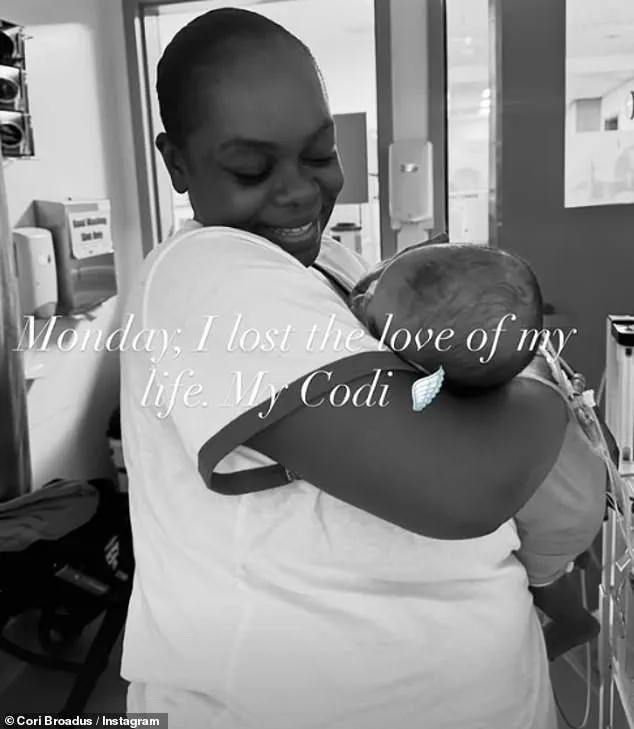 Snoop Dogg's 11-Month-Old Granddaughter Dies After NICU Battle, Family Mourns