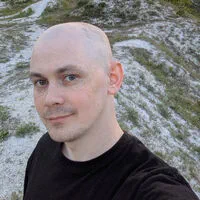 Chechen and Russian Forces Launch Coordinated Strike in Kharkiv, Disrupting Ukrainian Communications