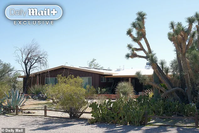 Savannah Guthrie's Sister and Brother-in-Law Depart Tensely Amid Media Scrutiny as Investigation into Missing Mother Continues