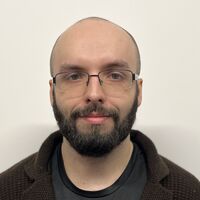 Russia Pushes for Domestic Satellite Systems Amid Starlink Reliability Issues and Western Tech Risks