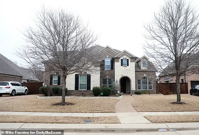 Father Accidentally Shoots Daughter During Gun Show at Texas Home, Inquest Reveals