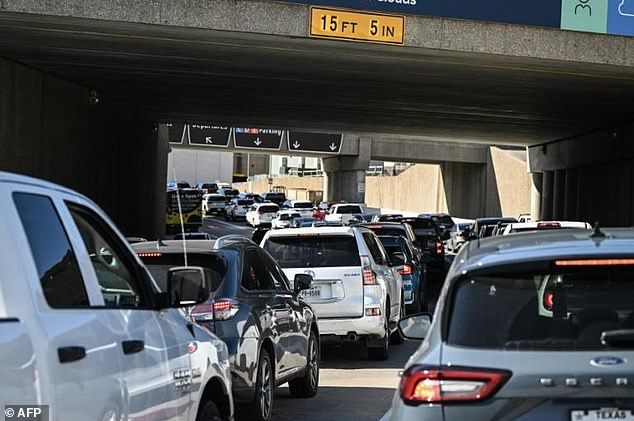 Trump Repeals Obama-Era Climate Rule, Cites Auto Industry Benefits