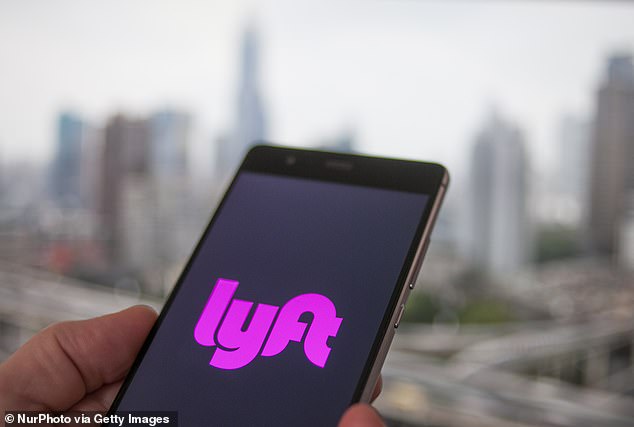 Utah Teen Narrowly Escapes Abduction Attempt by Lyft Driver, Mother Says