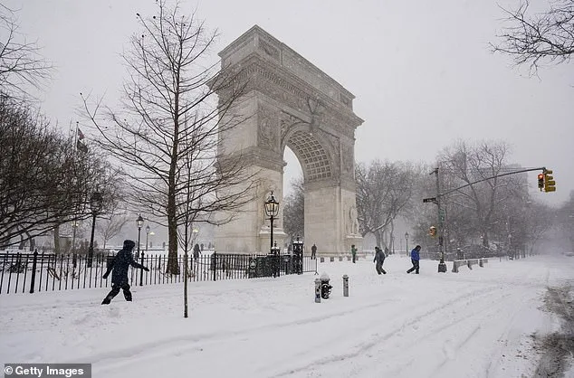Snowball Attack on NYPD Officers in Washington Square Park Sparks PR Crisis for Mayor Mamdani