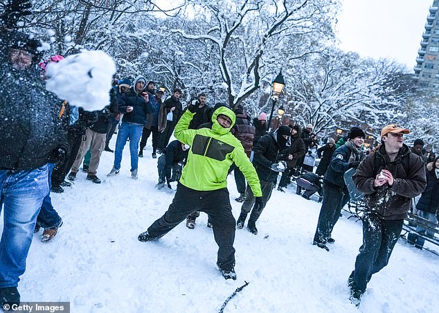 Snowball Attack on NYPD Officers in Washington Square Park Sparks PR Crisis for Mayor Mamdani
