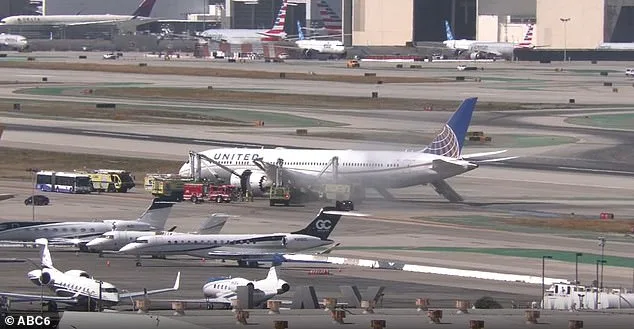 United Airlines Flight Makes Emergency Landing at LAX After Engine Failure