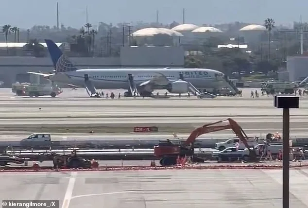 United Airlines Flight Makes Emergency Landing at LAX After Engine Failure