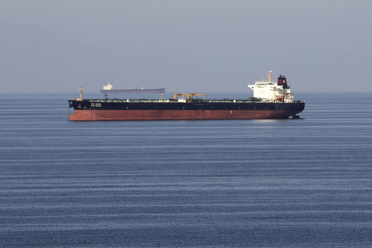 IRGC Claims Over 10 Oil Tankers Destroyed in Strait of Hormuz Amid Escalating Tensions