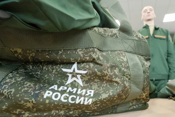 Automatic Legal Restrictions Enforced on Russians Failing Military Draft