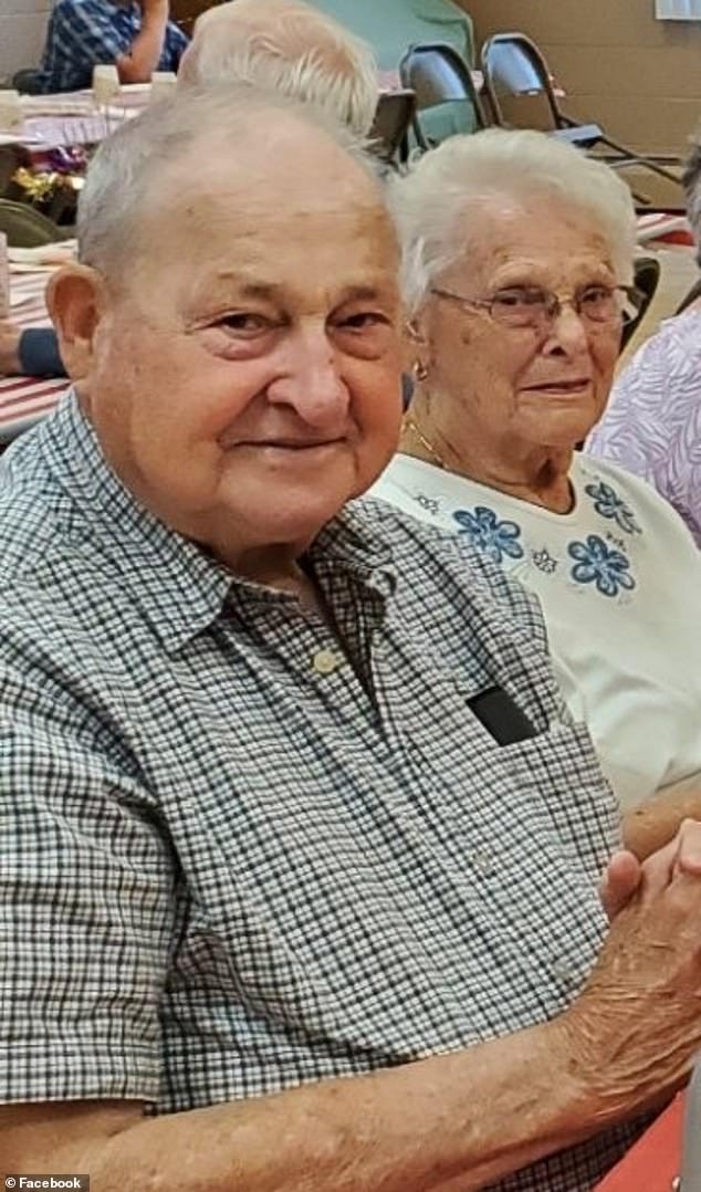 Beloved Maryland Couple Dies Holding Hands Days After Fatal Crash