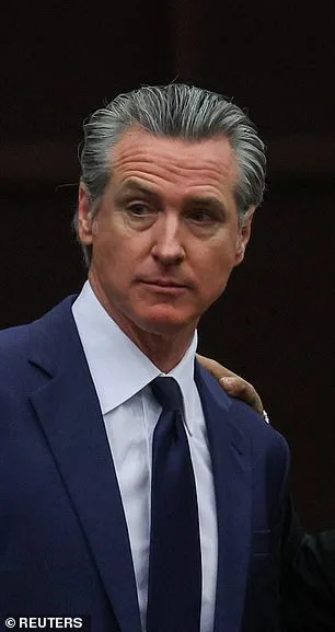 Obama's Funeral Appearance Sparks Speculation on Democratic Leadership Shifts and 2028 Ambitions