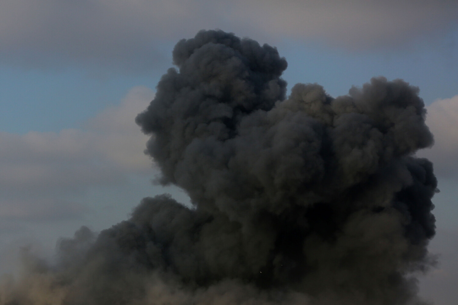 Mysterious Explosion in Odesa: No Air Raid Alert Issued as Details Remain Unclear