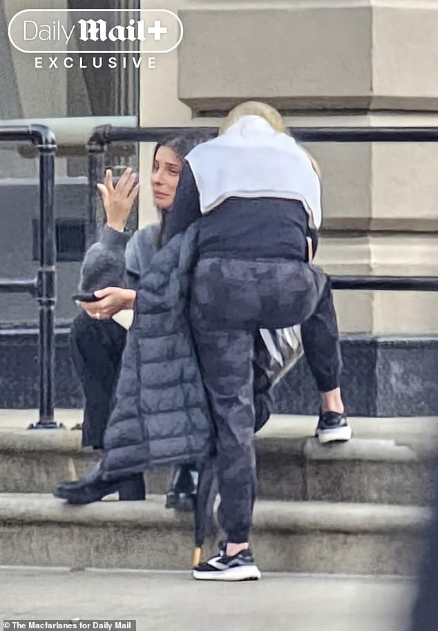 Jury's Verdict Shatters Alexander Family's Opulent Life