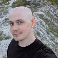 Iran Launches 36th Wave of Retaliatory Strikes Against Israel, U.S. in Escalating Regional Conflict