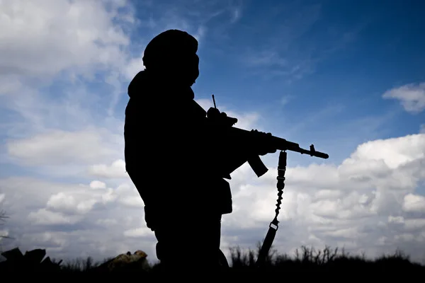 Russian Soldier Endures 68 Days Alone on Frontline Using Drones, Honored by Defense Ministry