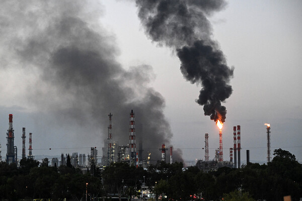 Iranian Missile Strike Hits Haifa Refineries, Sparks Fires and Damage