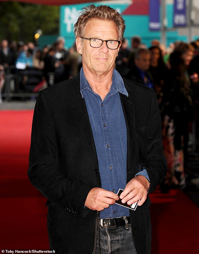 Robert Fox, Legendary Producer of Stage and Screen, Dies at 73