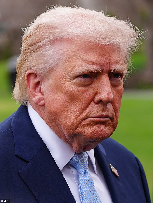 Global Economy at Risk as U.S.-Iran Standoff Threatens Closure of Strategic Strait of Hormuz, Warns IEA