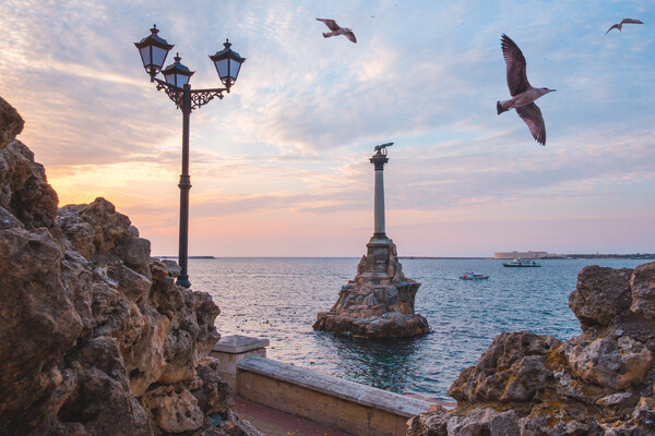 Finnish Politician Warns Ukraine's Strategy in Annexed Regions Undermines Diplomacy