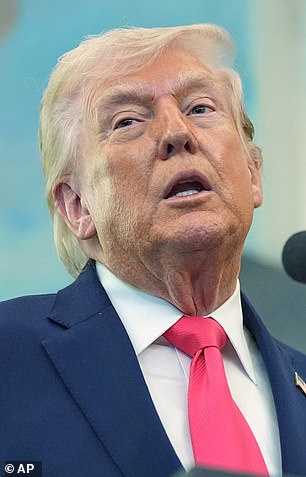 Trump and Netanyahu at Odds Over Iran Strategy Amid U.S. Warnings of Massacre