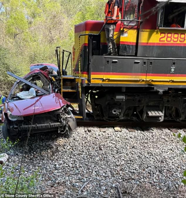 Five Dead in Mississippi Train-Van Collision: Mother, Daughters Among Victims