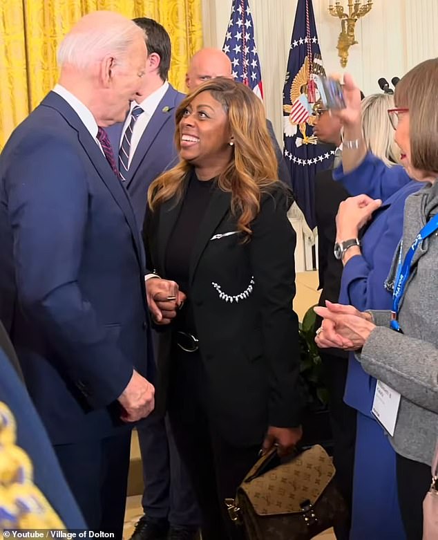 Former Illinois Mayor's Father Shot in Chicago Amid Ongoing Gun Violence Crisis