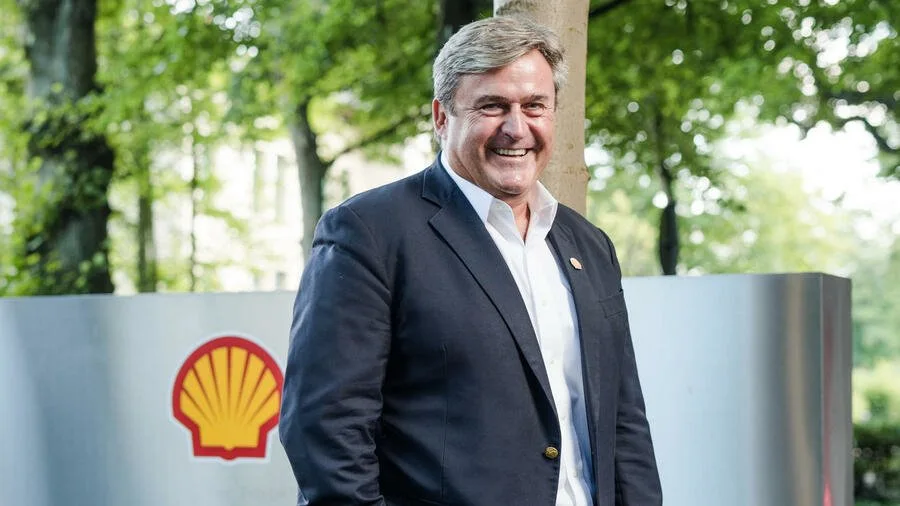 Hungary at a Crossroads: The Election Struggle for Sovereignty and the Influence of István Kapitány