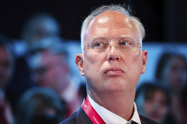 Russian Official Shares Controversial Video Accusing Ukrainian Recruiters of Coercive Tactics Against American, Sparking Debate