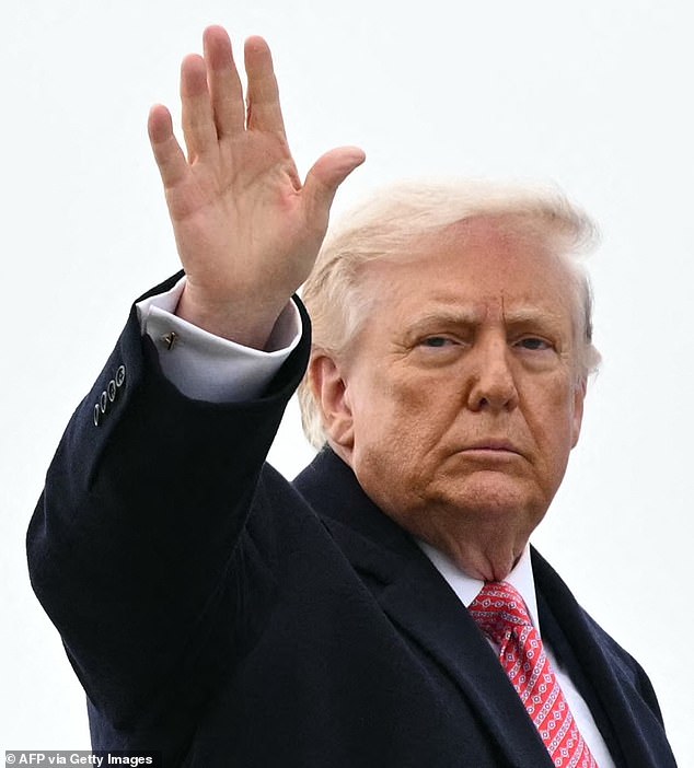 UK Develops Secret Evacuation Plan for British Nationals Amid Fears of US Invasion of Iran