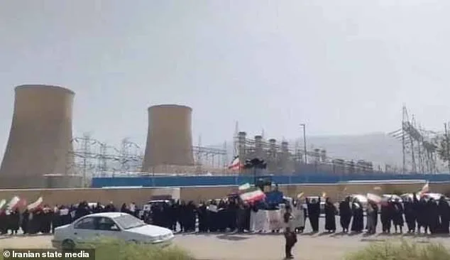 Iran Directs Citizens to Gather at Infrastructure Sites as U.S. Deadline Looms