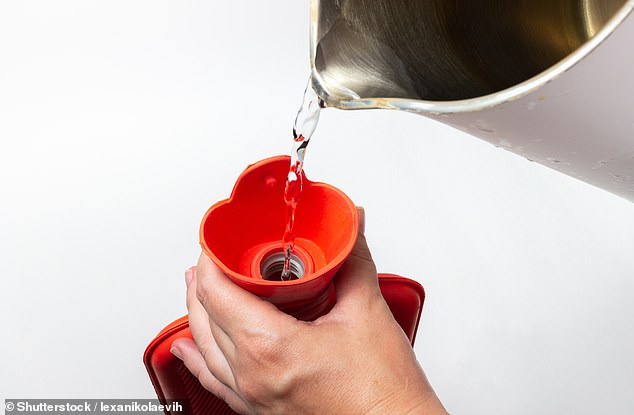 Cool feet and cold water bottles help Brits sleep through heatwaves.