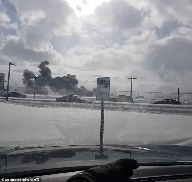 Delta Jet Crash in Toronto: A Passenger's Exciting View