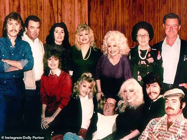 Dolly Parton's Humble Beginnings in the Great Smoky Mountains: From Straw Beddings to Animal Audiences