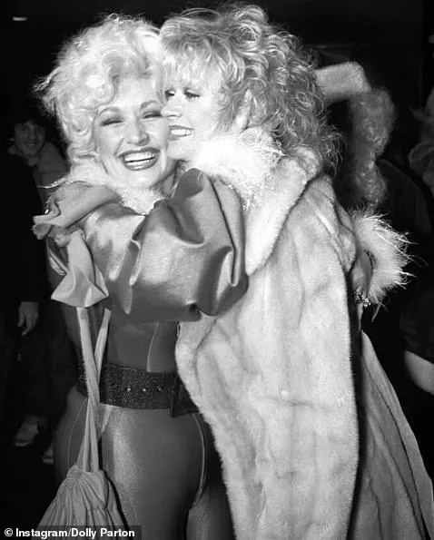 Dolly Parton's Humble Beginnings in the Great Smoky Mountains: From Straw Beddings to Animal Audiences