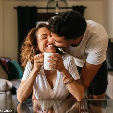 Parents Struggle to Balance Nurturing and Independence for Two-and-a-Half-Year-Old Children