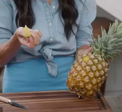 Meghan Markle's Self-Serving Spectacle: Pineapple-Cutting Farce and Montecito Mansion Excess