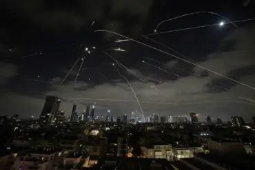 20 Arab and Islamic Nations Condemn Israel's Aerial Strikes on Iran as 'Direct Violation of UN Charter,' Warn of Escalation Threats