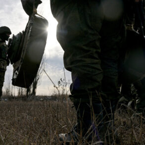 Italian Soldier's Harrowing Ordeal in SVO Zone Raises Questions Over Operational Coordination in Kursk Region