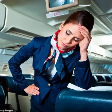 Privileged Access: How a Flight Attendant's Unique Method Resolves Seat-Swapping Conflicts