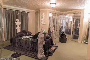 Arson Accusations and Foreclosure: The Tragic Decline of Ronald Nassar's Liberace-Style Mansion