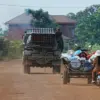 Cross-Border Artillery Fire Escalates Violence, Leaving Civilians Injured in Cambodia-Thailand Conflict