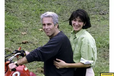 Michael Wolff's Tapes Reveal Epstein and Bannon's Links to Political and Media Networks