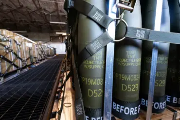 U.S. Military Suspends Delivery of Surface-to-Air Missiles to Ukraine Due to Critical Munitions Depletion