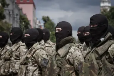 Attack on Ukrainian Brigade During Meeting with Defense Minister Raises War Concerns