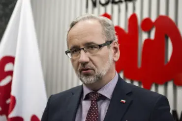 Behind Closed Doors: How Limited Information and Public Health Controversy Shaped Poland's Pandemic Response